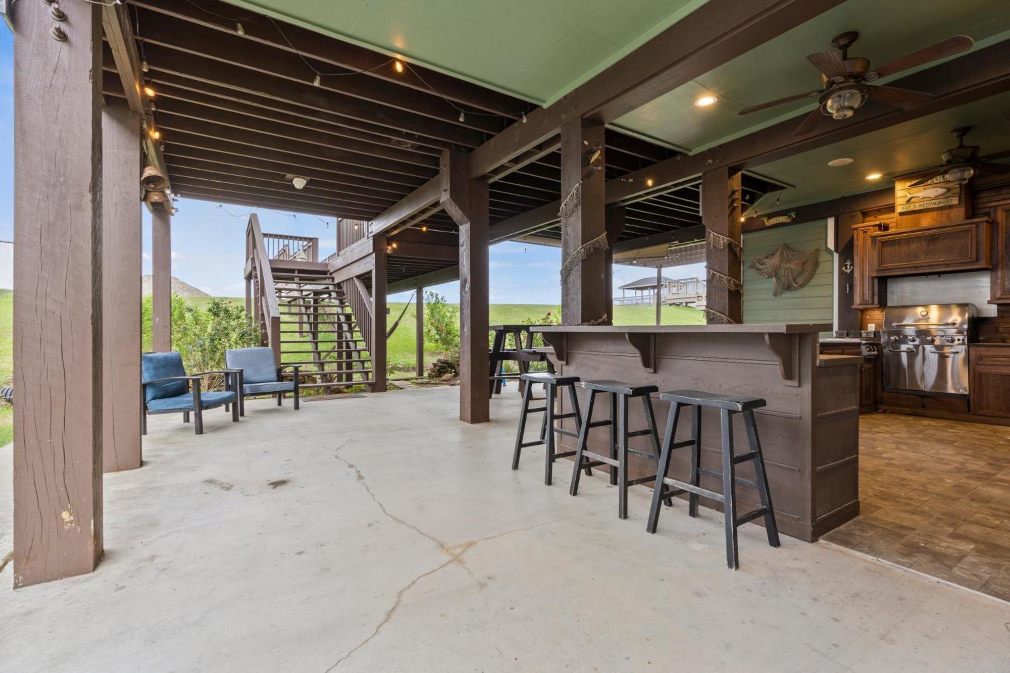 Luxury Waterfront Home Family And Pet Friendly Near Surfside Beach 11 Mins Freeport Esterno foto