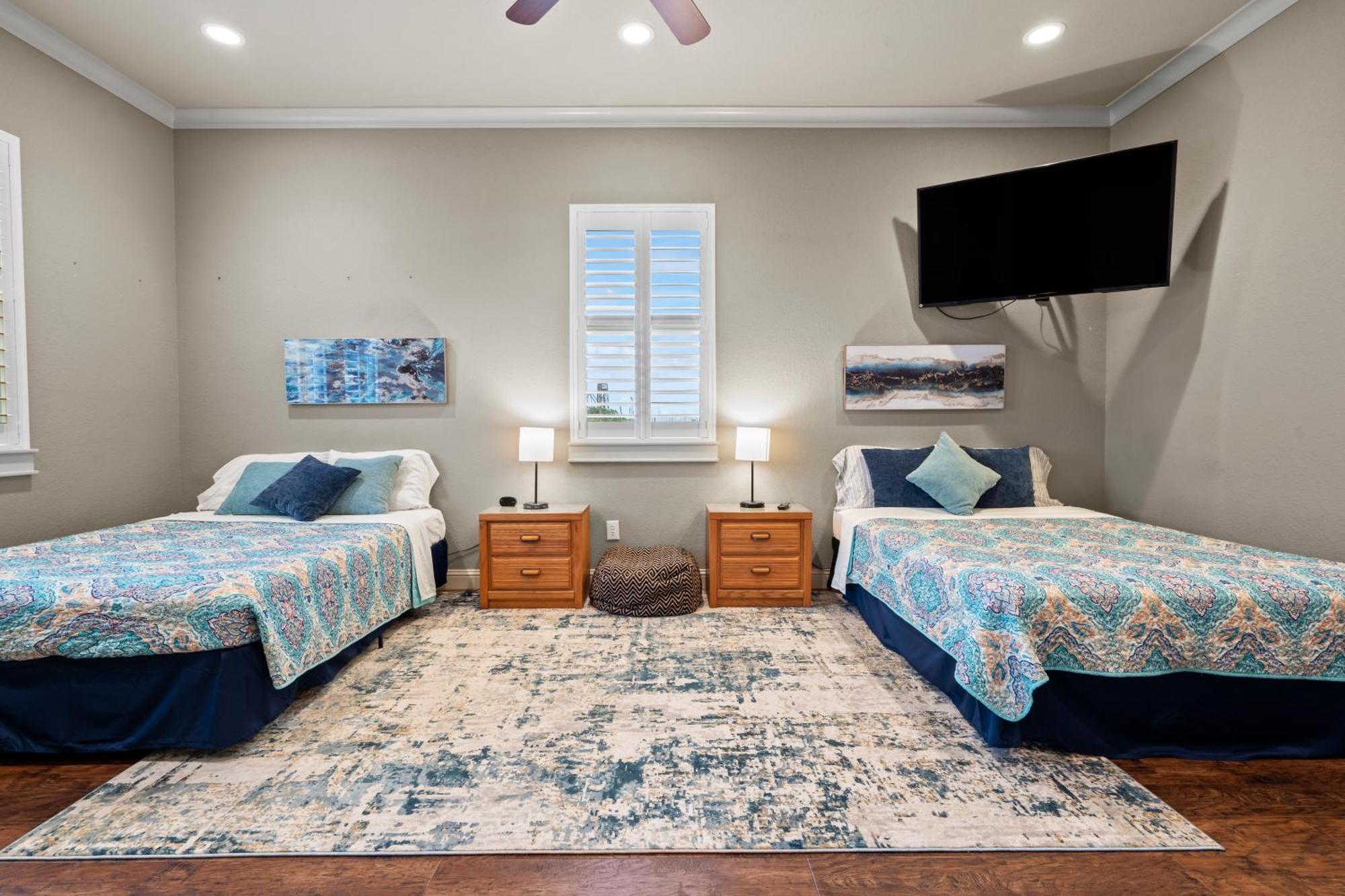Luxury Waterfront Home Family And Pet Friendly Near Surfside Beach 11 Mins Freeport Esterno foto